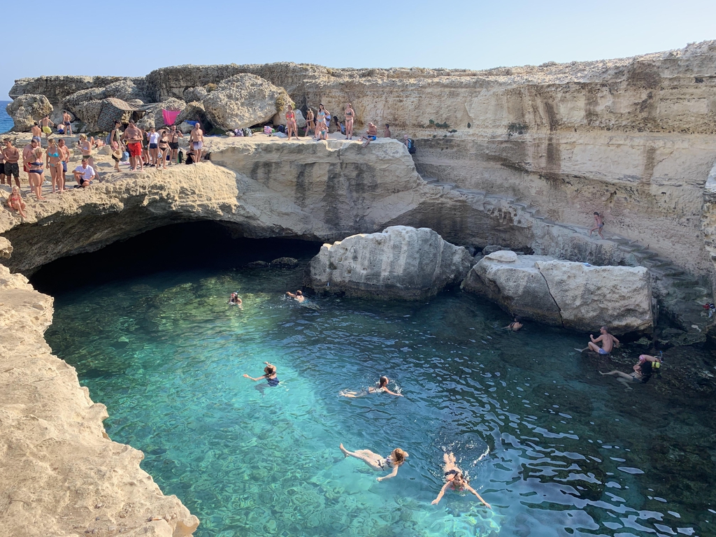 Grotta della poesia - Melendugno, (Lecce), Puglia