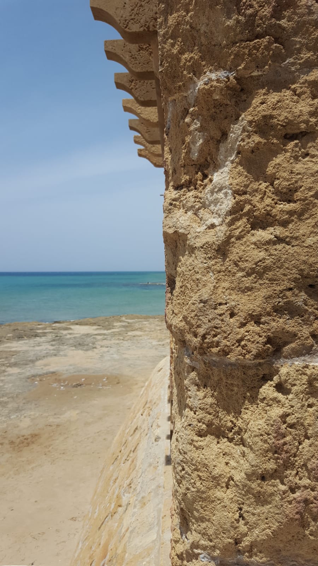 Spiaggia di Torre Scalambri a Punta Secca - Punta Secca, Santa Croce Camerina, (Ragusa), Sicilia